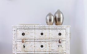 Emporikon Athens Hotel